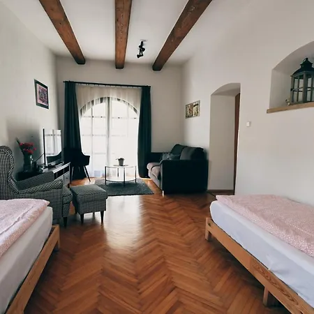 Kutna Hora Apartment Apartament *