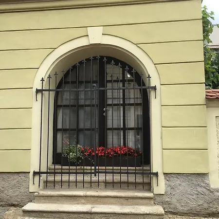 Kutna Hora Apartment *